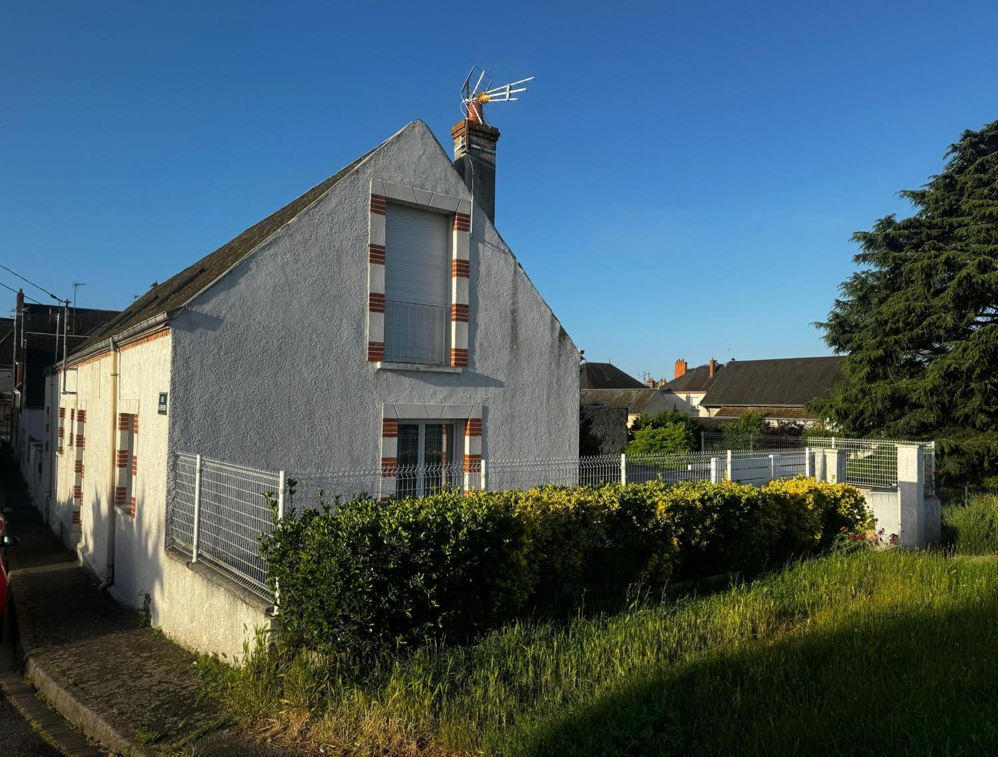 Maison De Bord De Loire Sully-sur-Loire Exterior photo